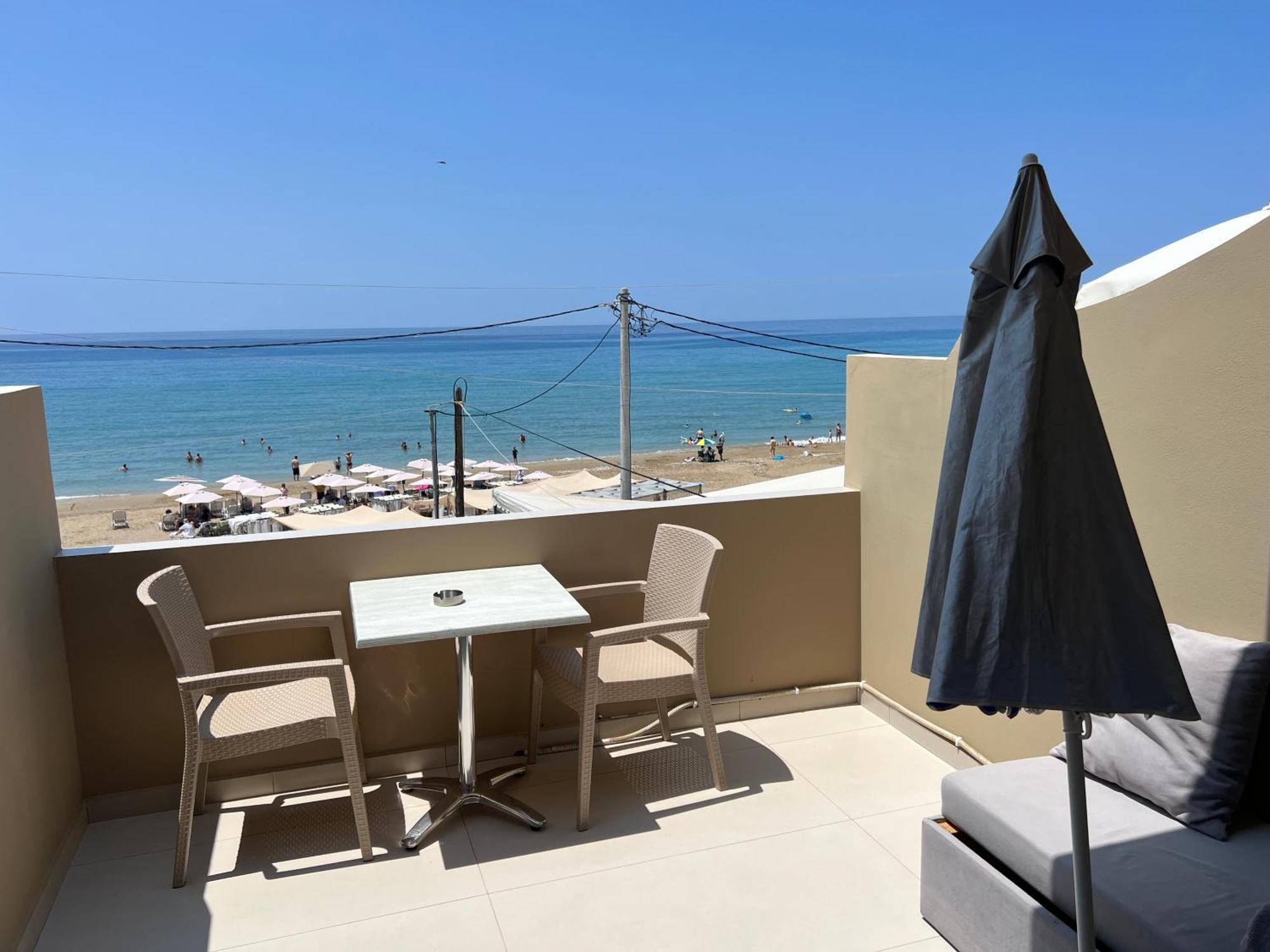 Agios Gordios Beach Resort Esterno foto