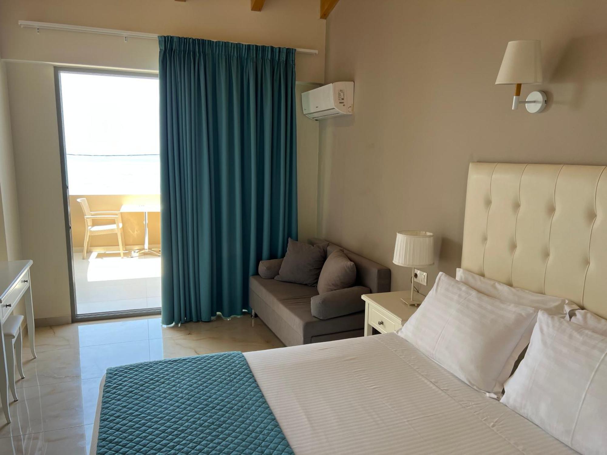 Agios Gordios Beach Resort Esterno foto